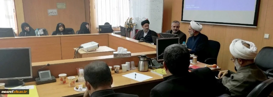 با حضور اعضای هیأت علمی گروه معارف اسلامی پردیس ها و مراکز تابعه استان تهران و با همکاری دفتر نهاد برگزار شد:

برگزاری کارگاه آموزشی در مدیریت استانی تهران 5