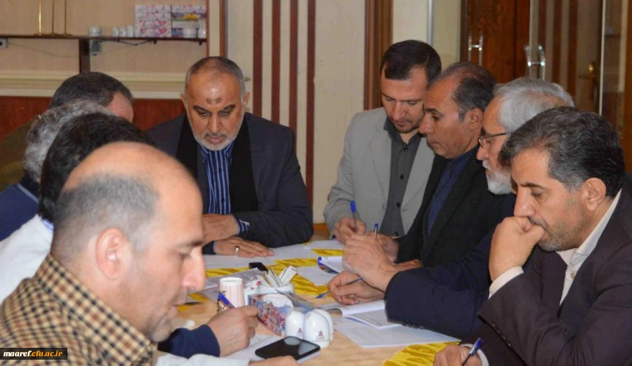 دکتر علی اصغر یزدانی در جمع دبیران شورای هم اندیشی پردیس های استانی دانشگاه در مشهد مقدس:

یکی از مهم ترین مباحث ما موضوع ضیافت اندیشه است یا به تعبیر دیگر فراهم آوردن زمینه برای توانمندی اساتید دانشگاه فرهنگیان 2