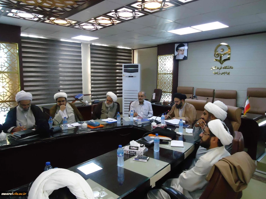 حجت الاسلام و المسلمین دادگر در دوره بالندگی حرفه ای اعضای هیأت علمی معارف اسلامی:

هدف از ارائه دروس معارف در دانشگاه تأثیرگذاری آنها بردانشجومعلمان است 9